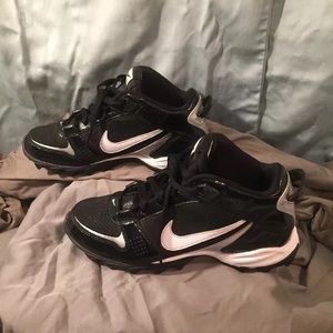 nike land shark cleats youth